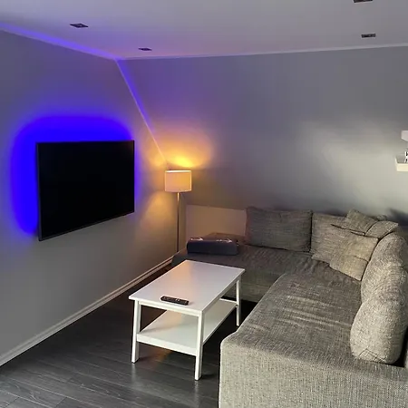 Apartmán In Ruhiger Lage Mit Grossem Balkon *