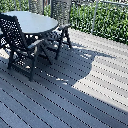 In Ruhiger Lage Mit Grossem Balkon *